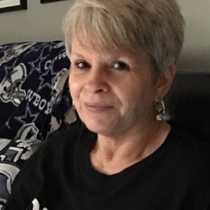 Meet your Posher, Connie